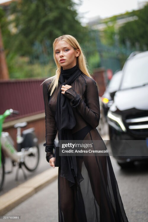 MILAN, ITALY - SEPTEMBER 26: (EDITORS NOTE: Image contains partial nudity.) Alla Bruletova arrives at Blumarine fashion show during the Milan Womenswear Spring/Summer 2026 Fashion Week on September 26, 2025 in Milan, Italy. (Photo by Andrea Cremascoli/GC Images)