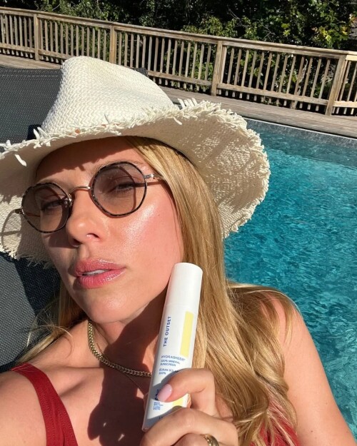 ghhhhhj02dc487b31382c8d