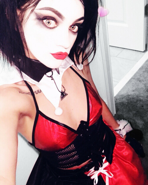 gianna.frankenstein BgEOZvPgFg3 BgEOOqSBiFo