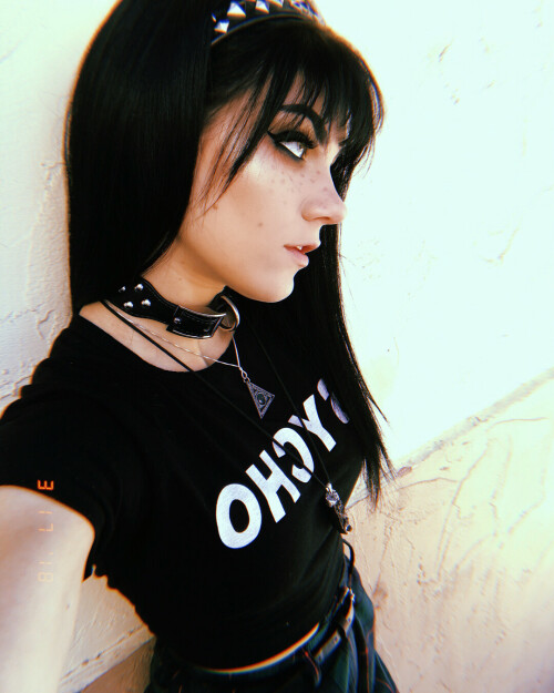 gianna.frankenstein Bgb2dtZg7OE Bgb2bpOhNt5