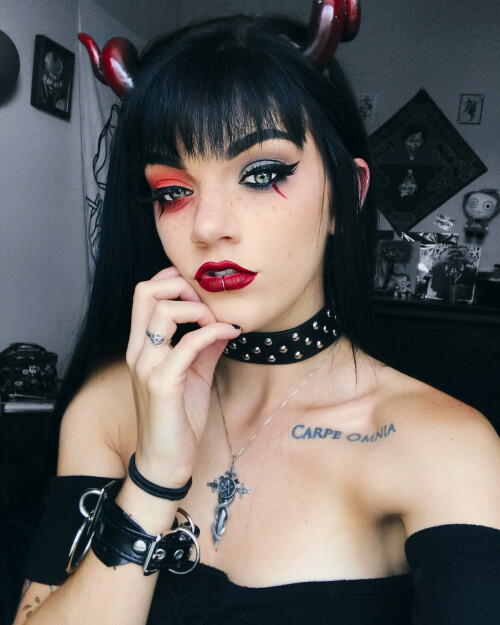 gianna.frankenstein BmXdYTAlruz BmXdPveHQyX