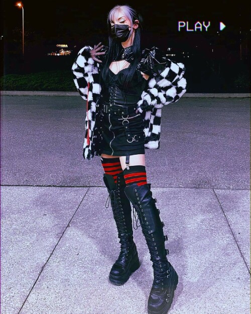 gianna.frankenstein CPkKCu6B8MQ CPkKCrCB9Rg