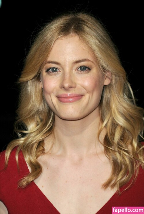 gillian jacobs 006481e4e2f2918b3d81