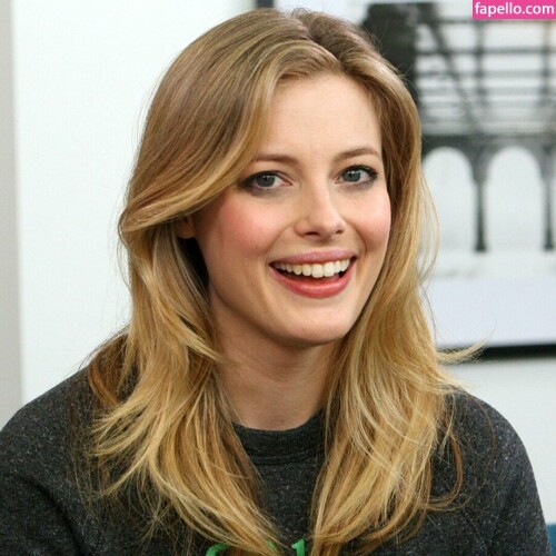 gillian jacobs 010337b2a90533a2b81a