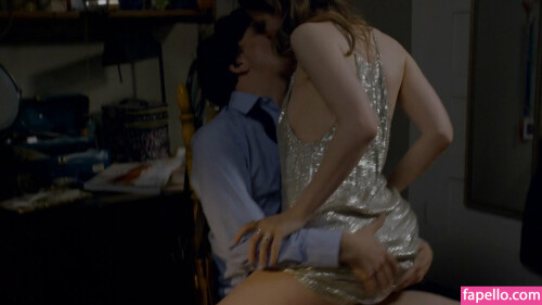 gillian jacobs 023155e93f172fba360e