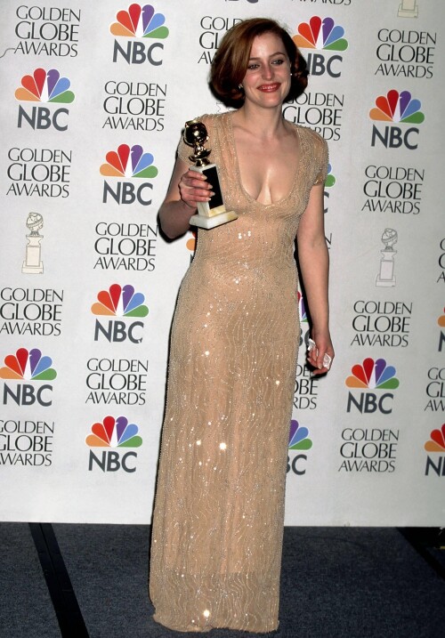 gillian anderson golden globe awards 1061121a83f4fb060c
