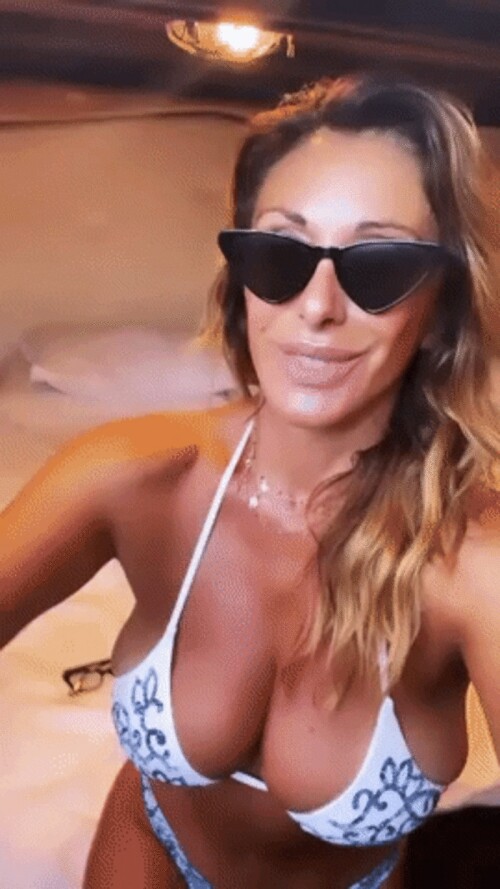 giphy gif 7ad6ad428b1f790a4db26bc95f993ced 0