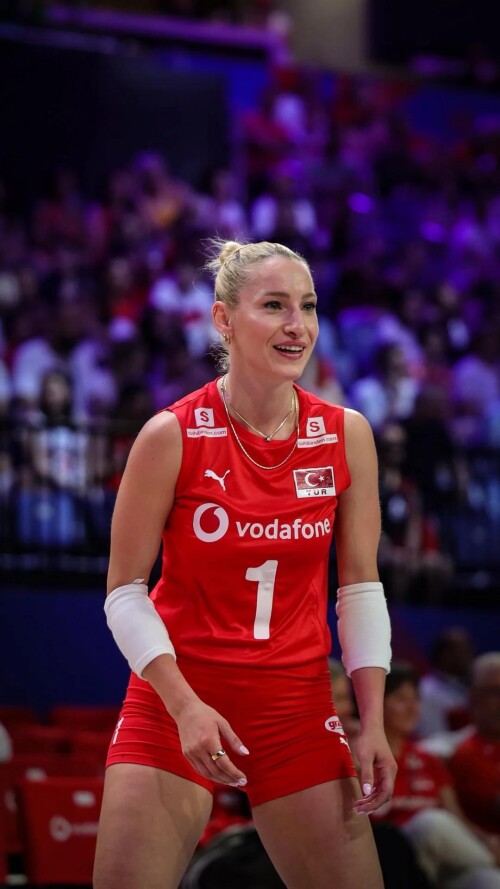 gizem orge v0 90d0abygw38f194bffd4793448bc0