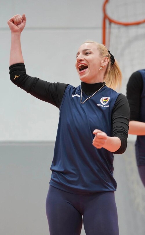 gizem orge v0 f2bixw3gwlte1d92d35447d521685