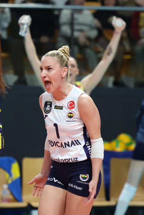 gizem orge v0 zb7x7dkowlte14c7ef8c5515418d1