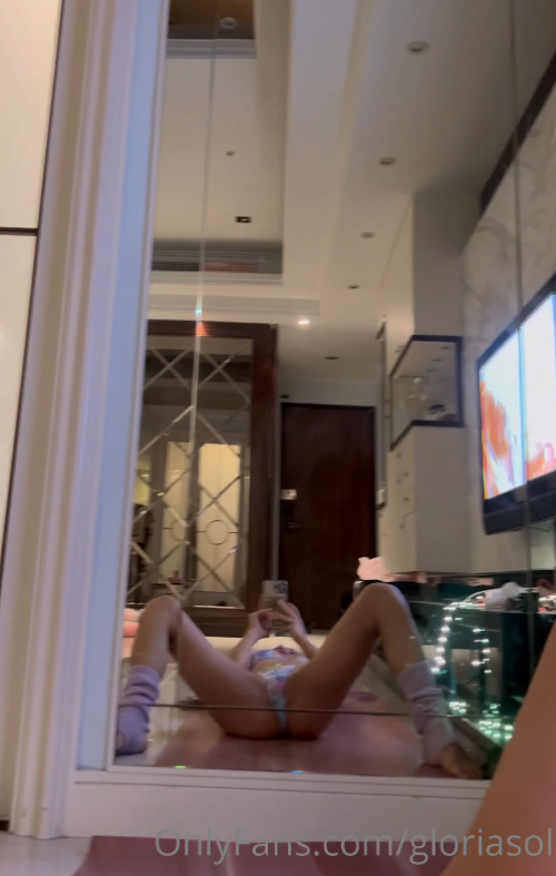 gloria174a44ba16a29bb5f