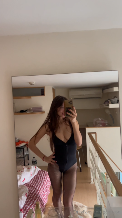 gloria1cfd289e5b48034e7