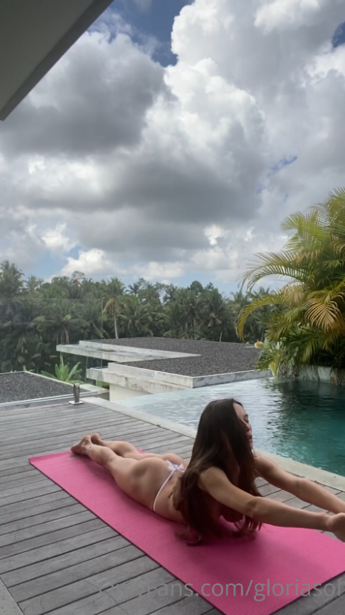 gloria32439eb3b75192f41