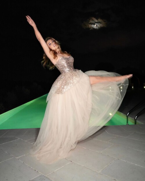 gold043 28a898ff27504f4f5