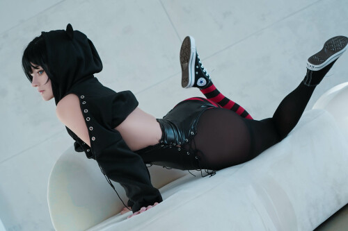 goth gf hq 12