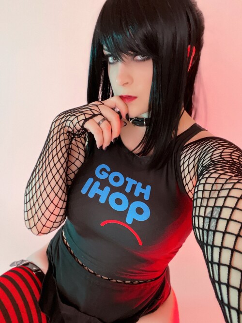 goth178d5bd83469850a74