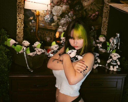 goth egg 20240910 p 3454186001705456414 3 34541859934593824383105ae983217f36e