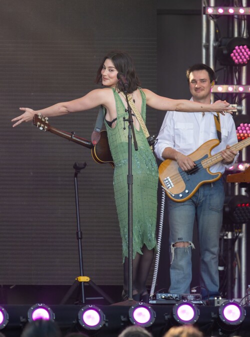 gracieabrams 3216484898a46a8180