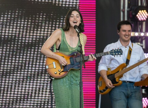 gracieabrams 345011d3c526ab2b45