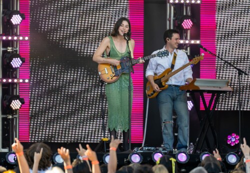 gracieabrams 43af46783d664b2207