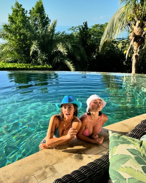 graislinn__2025-01-13T144627.000Z_13c4a64270bdc345f