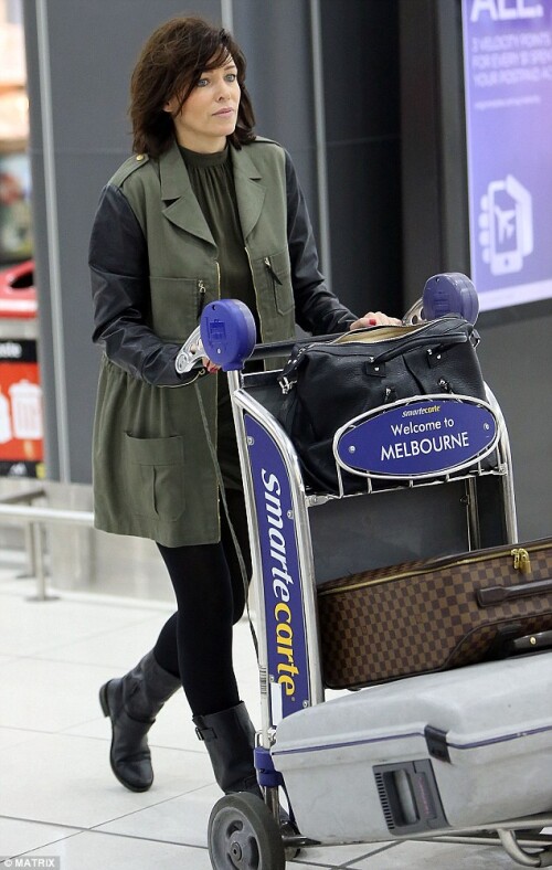 gray004-371eefd754703de07