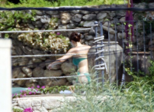 green015 3976eb6ff298ec989