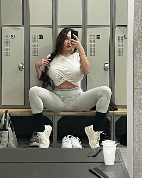 groooovylou 20220624 220636 2