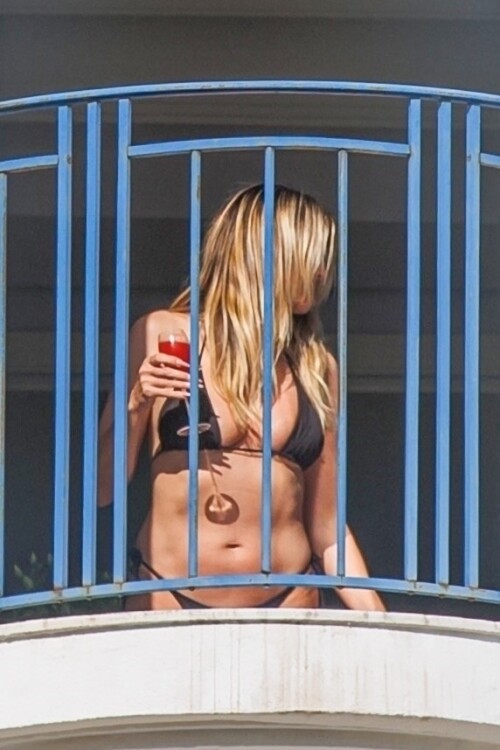 gtzae56tstydtd5r-381f43cac26d9378c8