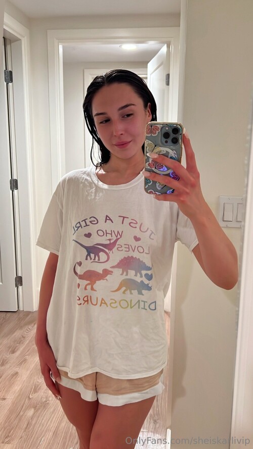 had-to-hit-you-with-the-early-morning-post-shower-pic895eecae8732bd4e.jpeg