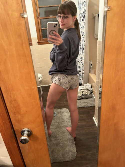 haesicks 12 10 202340029a6723b13f2c