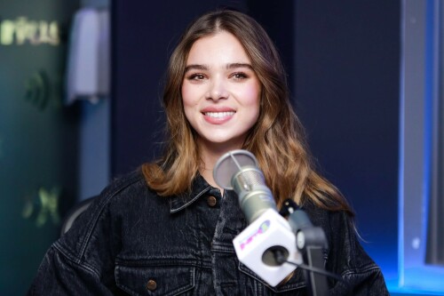 hailee-18b490f8ad866b0beb