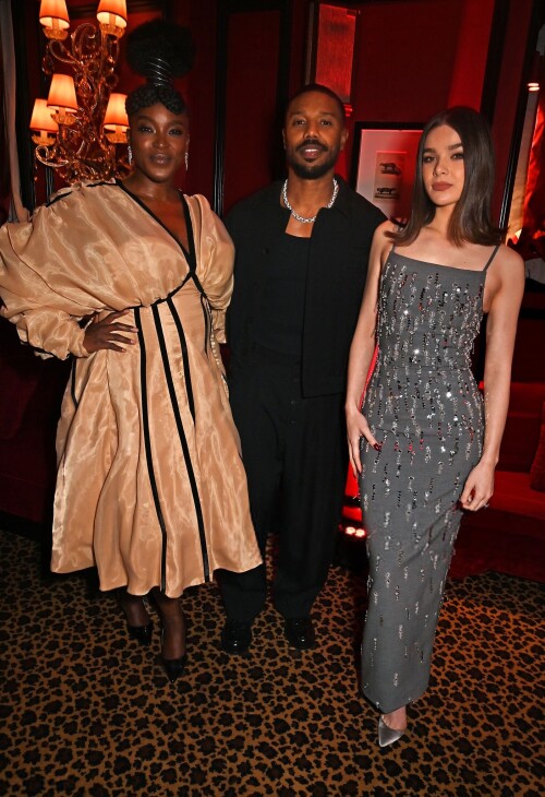 hailee 9a9ac84c7e24c5e19