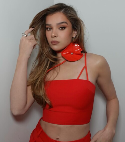 haileesteinfeld 2023 12 07T183630 20a8ff522c4e8934f