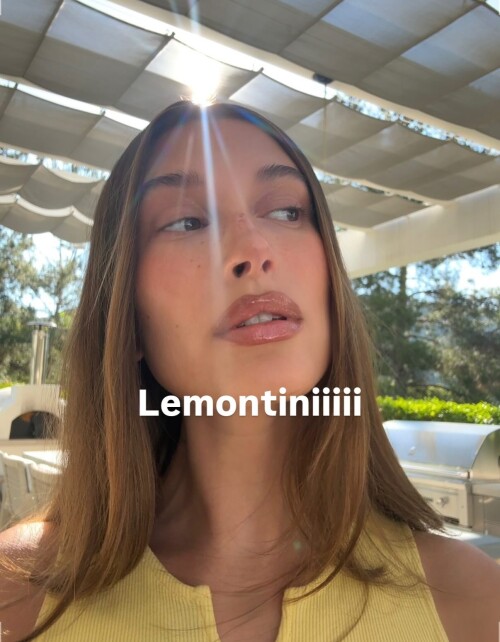 haileybieber 1751473050 71412913889eae00b4493e1