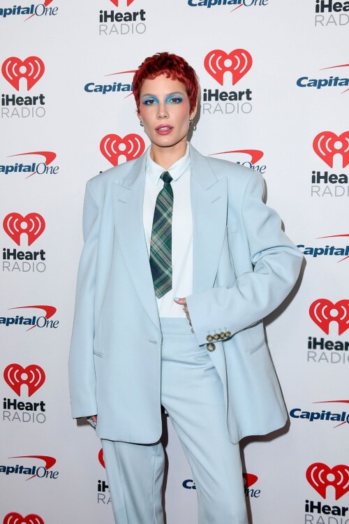 halsey 4246fd7202c82c8cf
