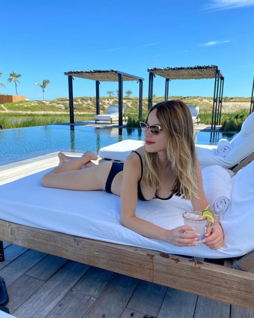 halstonsage 254390692 118118960662563 6058668591082062487 nf1c2dfed6ad4f22b
