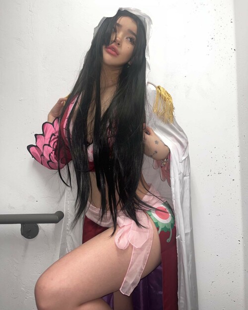 hannahkae27 05112023 00062b7b40098d0ebcfa