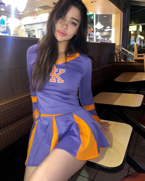 hannahkae27 31102023 00010e972b04f721cd51