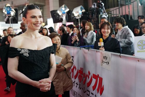 hayley 155d15c7538c7eb0de