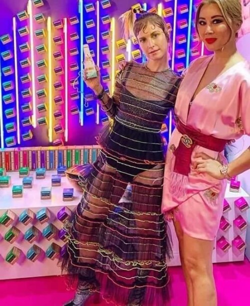 hayley at sephora event v0 ftrx8k3uv1gd1fd8bc86bcf002522