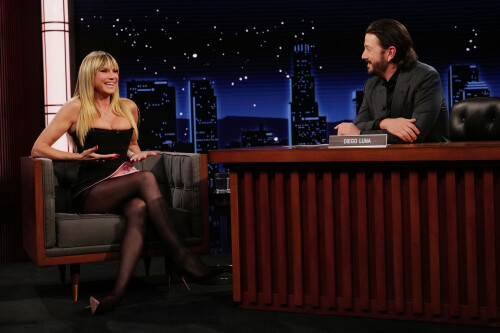 heeeklum-3dd2c8b15542fd17f