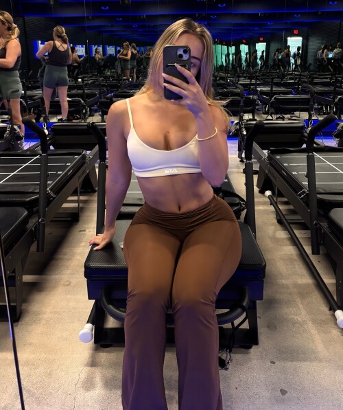 heloisehut 1753637237 3686098767974784834 4493810905fa2307b519118fb