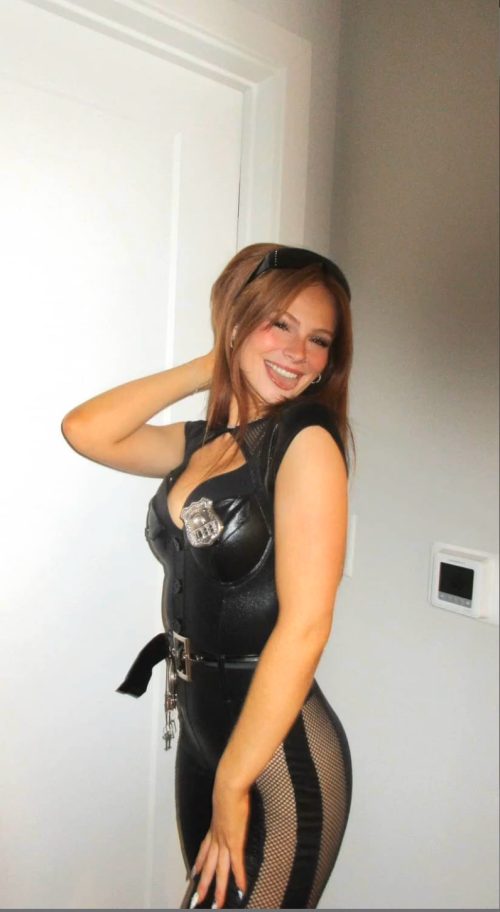 hh2605d2f5fcd7cc44da