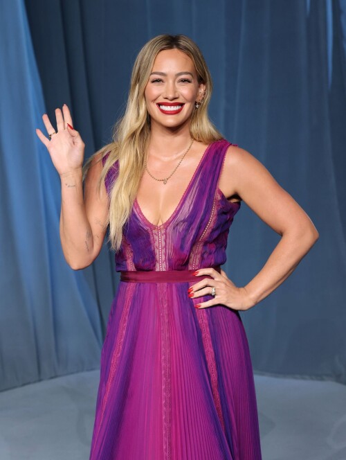 hilary 27d00cc7e899d52b49