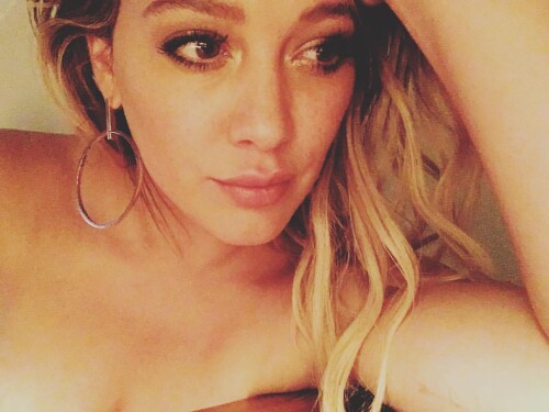hilaryduff 1348254785073469831 16363404 52c57038c79f7dda