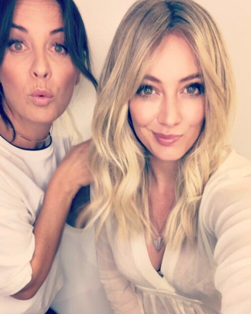 hilaryduff 1461059129354684745 16363404 5ff2ea6027701ad4