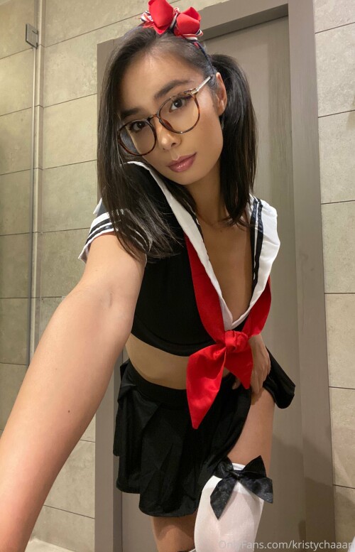 his-Japanese-school-girl-outfit-really-brought-out-my-cute_.._03_2476x3847_a677dca567e1a980510f5d686fa1f77faa84ff9447621e3a.jpeg