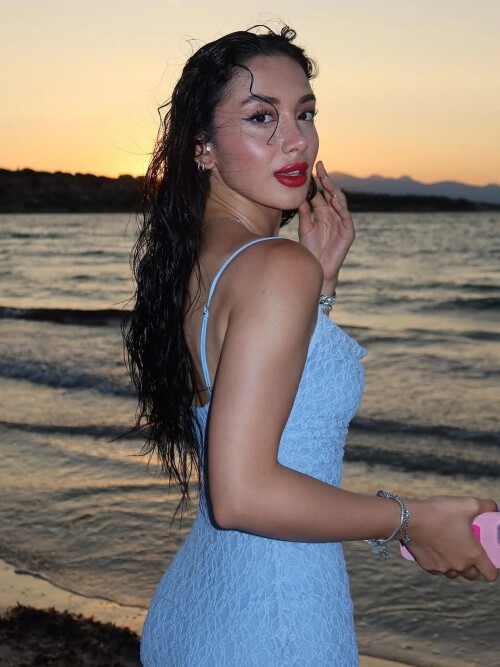 hmqu2dtbny4f1a68591b45d678c77