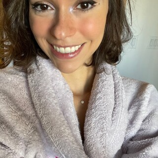 hollysecret_00088321d82a374dc6c16